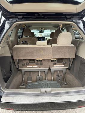 2015 Toyota Sienna LE