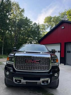 Ebony Twilight Metallic 2019 GMC Sierra 3500 Denali