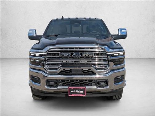 2025 RAM 3500 Laramie Crew Cab 4x4 8' Box