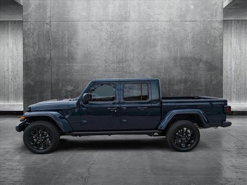 2025 Jeep Gladiator Nighthawk