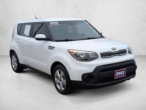 Clear White 2018 Kia Soul Base