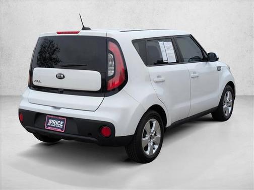 Clear White 2018 Kia Soul Base