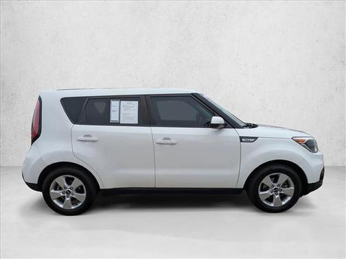 Clear White 2018 Kia Soul Base