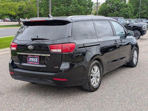 Aurora Black 2017 Kia Sedona LX