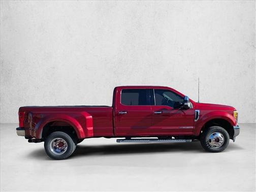 2017 Ford F-350 Lariat