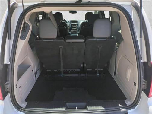 Bright White Clearcoat 2014 Dodge Grand Caravan SXT