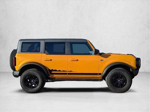 Cyber Orange Metallic Tricoat 2021 Ford Bronco Wildtrak