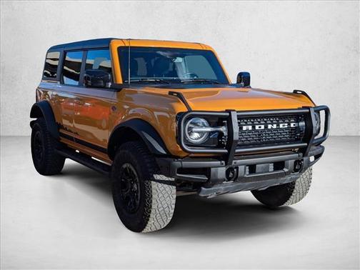 Cyber Orange Metallic Tricoat 2021 Ford Bronco Wildtrak