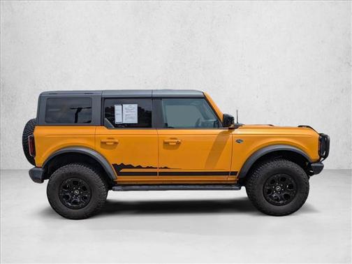 Cyber Orange Metallic Tricoat 2021 Ford Bronco Wildtrak