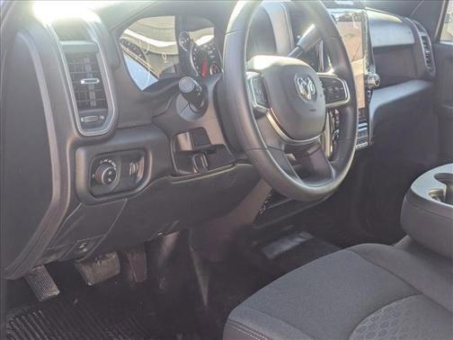 2025 RAM 2500 Tradesman Crew Cab 4x4 8' Box