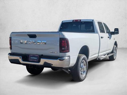 2025 RAM 2500 Tradesman Crew Cab 4x4 8' Box