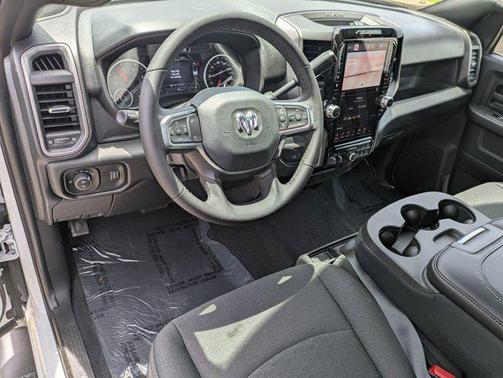 2025 RAM 3500 Tradesman Crew Cab 4x4 6'4' Box