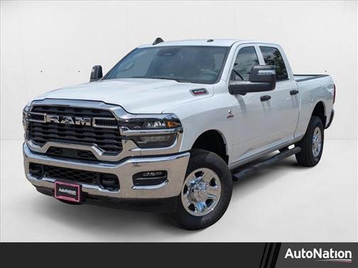 2025 RAM 3500 Tradesman Crew Cab 4x4 6'4' Box