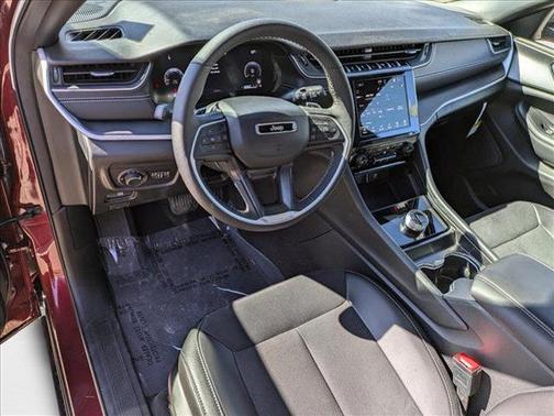 2024 Jeep Grand Cherokee Altitude