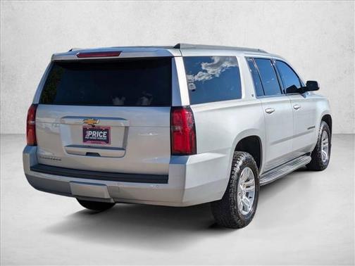 2017 Chevrolet Suburban LT