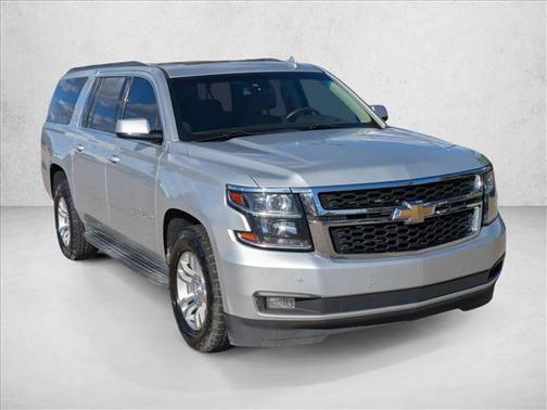 2017 Chevrolet Suburban LT