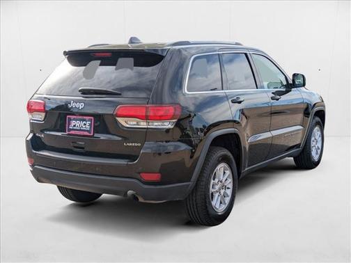 2020 Jeep Grand Cherokee Laredo