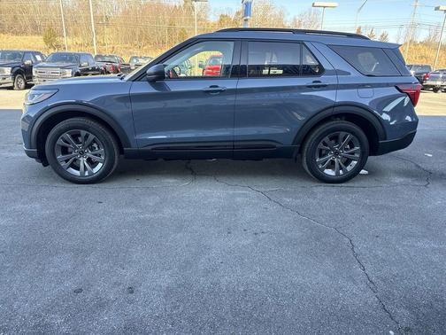Vapor Blue Metallic 2026 Ford Explorer Active