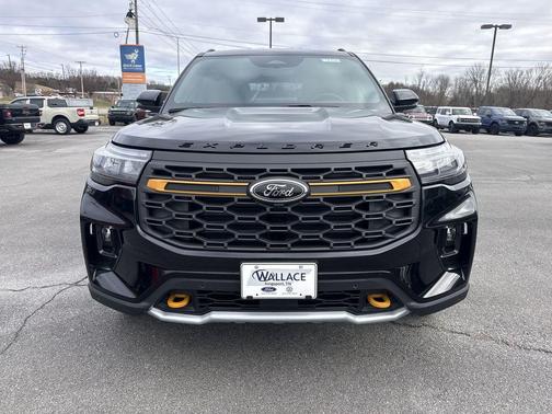 Black Metallic 2026 Ford Explorer Tremor