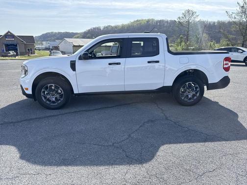 Oxford White 2026 Ford Maverick XLT