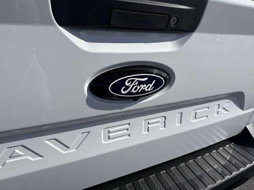 Oxford White 2026 Ford Maverick XLT