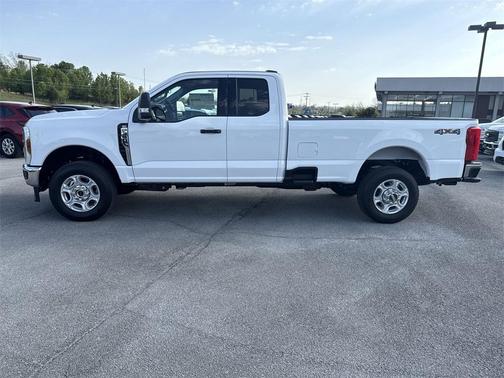 2025 Ford F-350 XLT