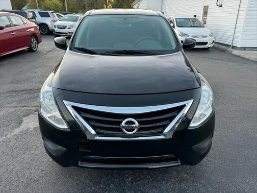 2019 Nissan Versa 1.6 SV