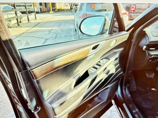 2024 Genesis GV80 2.5T