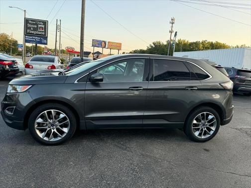 2017 Ford Edge Titanium