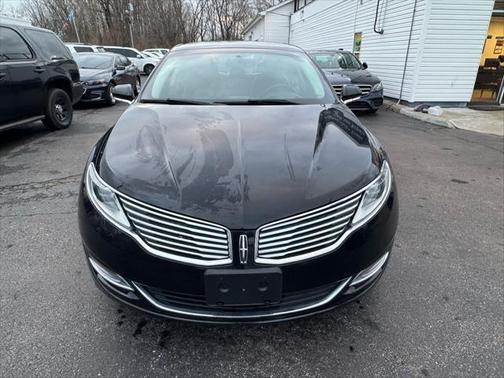 2016 Lincoln MKZ Base