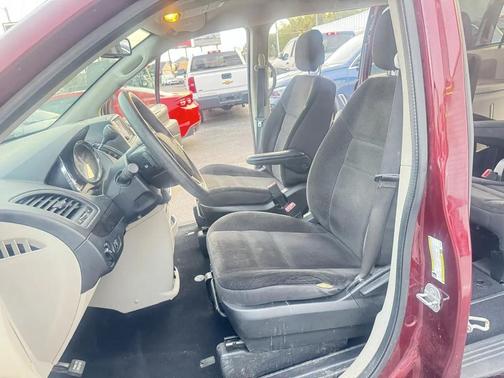 Octane Red Pearlcoat 2018 Dodge Grand Caravan SE