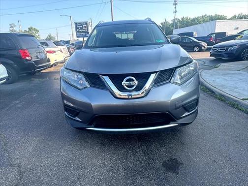 2016 Nissan Rogue SV