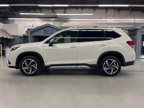 2024 Subaru Forester Touring