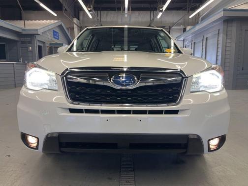 2016 Subaru Forester 2.5i Touring