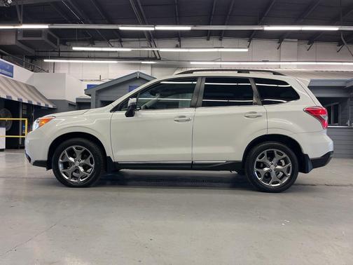 2016 Subaru Forester 2.5i Touring
