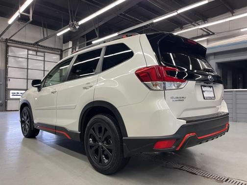 2024 Subaru Forester Sport