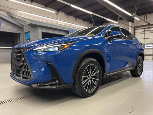2025 Lexus NX 350 Base