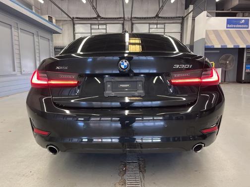2020 BMW 330 i xDrive