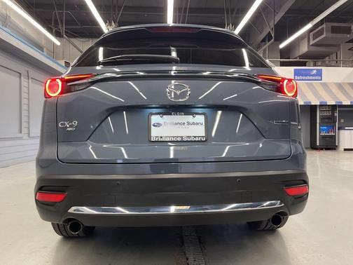 2022 Mazda CX-9 Carbon Edition
