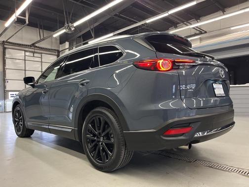2022 Mazda CX-9 Carbon Edition