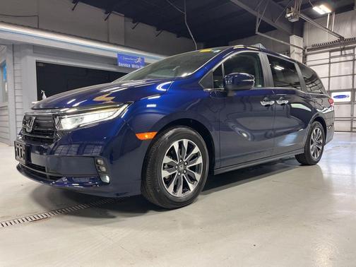 Obsidian Blue Pearl 2024 Honda Odyssey EX-L
