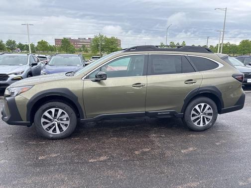 2025 Subaru Outback Premium