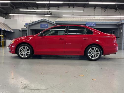 2015 Volkswagen Jetta 2.0L S