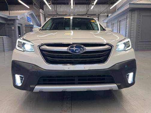 2021 Subaru Outback Limited XT