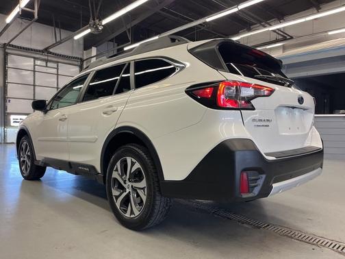 2021 Subaru Outback Limited XT