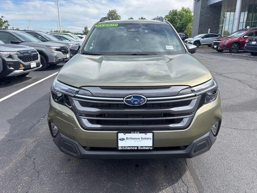 Green Metallic 2026 Subaru Forester Limited