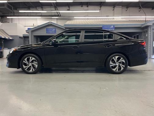 2025 Subaru Legacy 