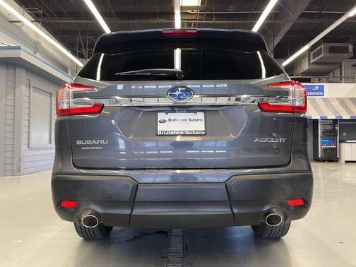 2024 Subaru Ascent Premium