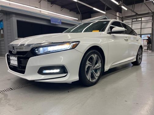 2018 Honda Accord EX