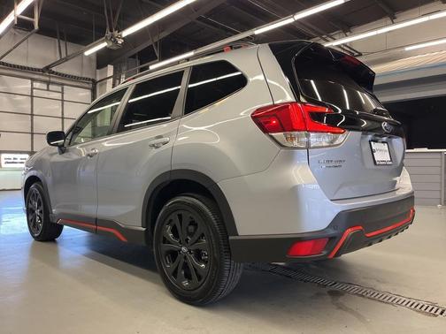2024 Subaru Forester Sport